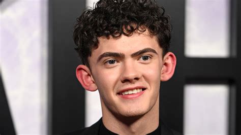 Who Is Joe Locke Dating?