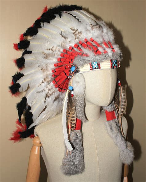 Amerindian headdress by leptitmondecharlotte on DeviantArt