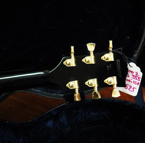 2002 Gibson Lucille Black > Guitars Electric Semi-Hollow Body | Moe's ...