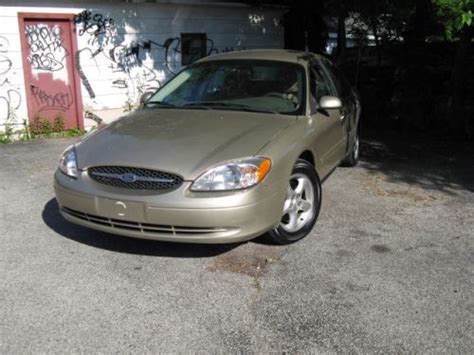 Sell Used 2001 Ford Taurus SES In 701 S Walnut St Bloomington Indiana