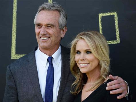 Who Is Robert F Kennedy Jr S Wife All About Actress Cheryl Hines