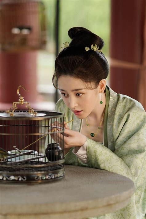 Ghim của SecretlyFabulouss trên Hanfu 汉服 | Diễn viên, Trung quốc, Kỳ ảo 