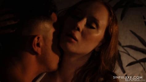 Cheating Wife Lenina Crowne Shows Her Perfect Tits To A Lover Fuck Me