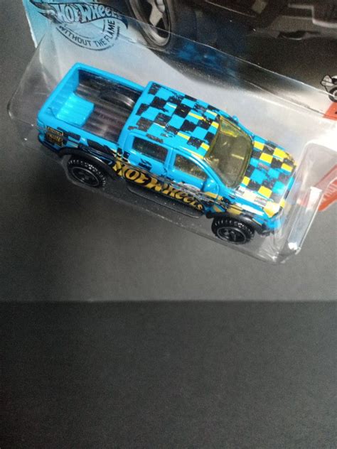 Ford Ranger Raptor Hot Wheels Hot Trucks Mini Collection Blue FYF