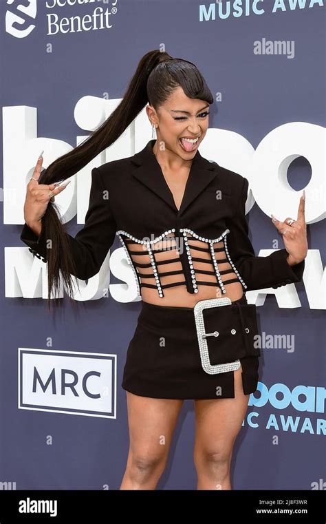 Liza Koshy Walking On The Red Carpet At The 2022 Billboard Music Awards