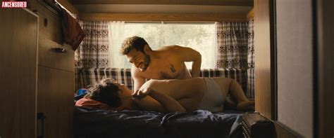 Naked Jasmine Trinca In Miele