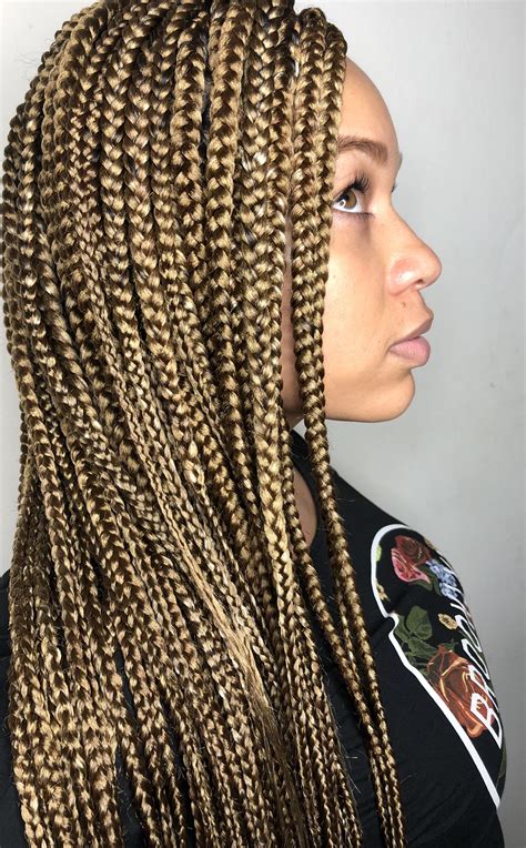 Mixed Color Knotless Braids With Color A Trendy Hairstyle Perfect For Any Occasion The Fshn