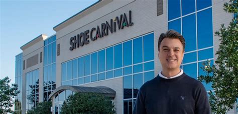 Evansville Based Shoe Carnival Announces It Is Buying Rogan Shoes