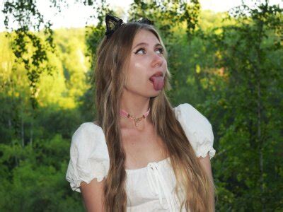 Cutie Karina Stripchat Webcam Model Profile Free Live Sex Show Cam4Joy