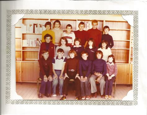 Photo De Classe Les Gondoliers De 1977 COLLEGE LES GONDOLIERS