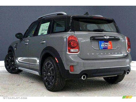 Moonwalk Gray Metallic Mini Countryman Cooper S Photo