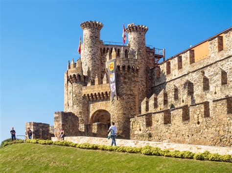 Los Castillos M S Impresionantes De Espa A