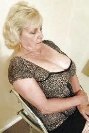 Huge Tits Gilf Porn Pictures Xxx Photos Sex Images Pictoa