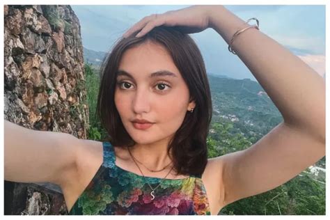 Profil Dan Biodata Laura Abbas Jackson Agama Umur Pekerjaan Hingga