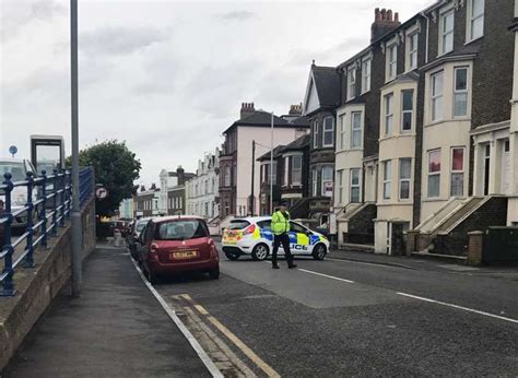 Multi Car Crash Closes Marine Parade In Sheerness Leaves Young Girl