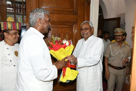 Cm Shri Nitish Kumar Paid A Courtesy Call On His Excellency At Raj