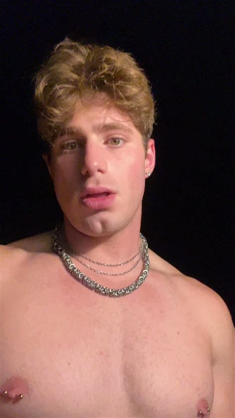 GAY SEX GANG On Twitter Sizzling Hot Alexxxgrant21 Went To An Orgy And Now His Ass Is Full