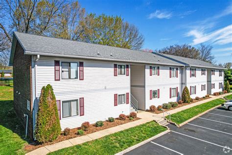 Hickory Trace Village Apartments - Apartments in Hickory, NC ...