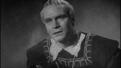 Sir Laurence Olivier Hamlet / Hamlet Laurence Olivier Photo 5112722 ...