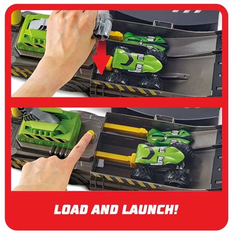 Hot Wheels Monster Trucks Epic Loop Challenge Play Set Wholesale