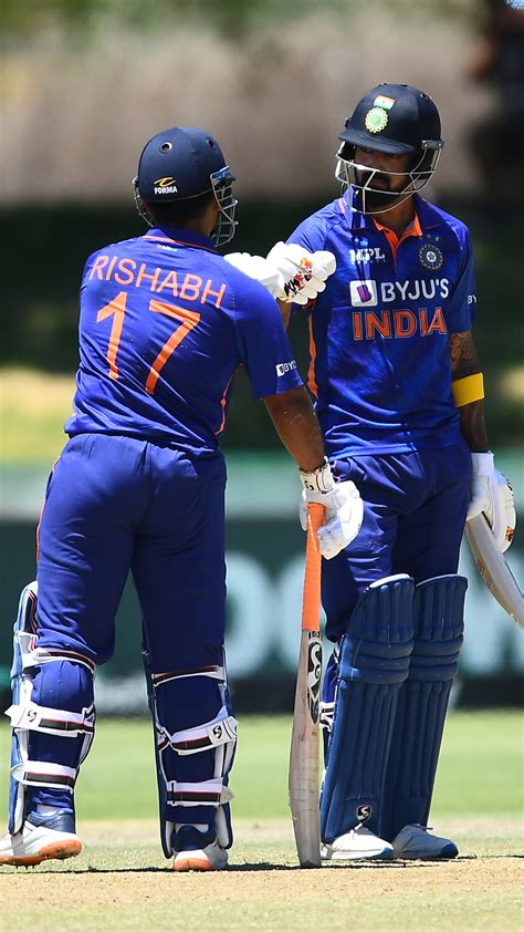 Kl Rahul Vs Rishabh Pant Heres Look At Their Performances In Odis For