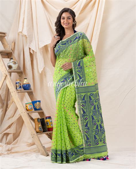 Traditional Parrot Green Soft Dhakai Jamdani Saree