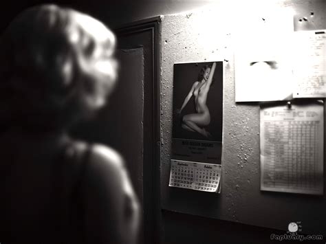 Ana De Armas Naked Blonde