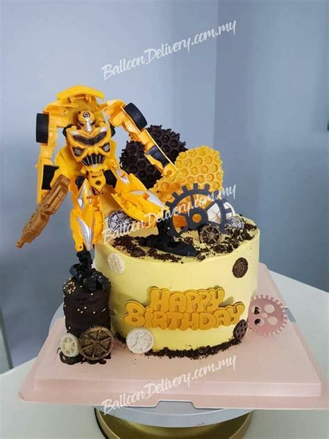 Bumblebee Design Cake – BalloonDelivery.com.my