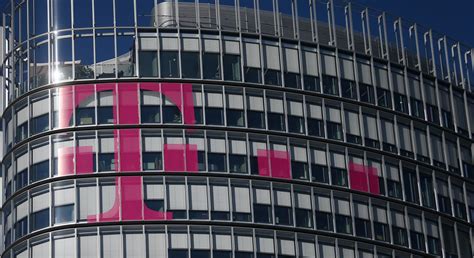 DEUTSCHE TELEKOM Za jači razvoj hrvatskog telekom tržišta potrebni