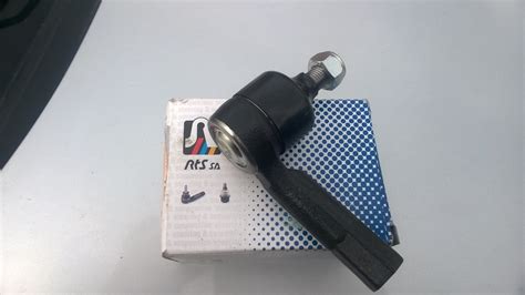 Замена наконечника рулевой тяги (справа) — SEAT Leon (Mk I), 1,4 л ...