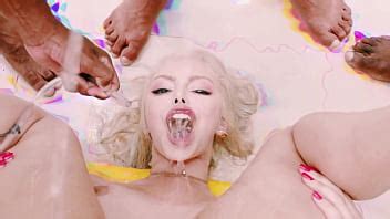 ULTRAPMV Vivian Lola The Ultra Whore PMV Hardcore Gangbang DAP Piss Speculum Fisting