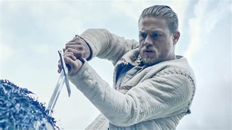 Charlie Hunnam stars in the king arthur workout video | GQ India