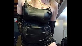 Jade En Un Sexy Vestido Negro Y Guantes Xvideos