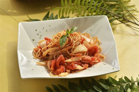 Spicy Tomato Seafood Pasta Linguine Bakeable Recipes