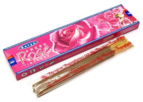 Аромапалочки Свежая Роза - Satya Fresh Rose Incense