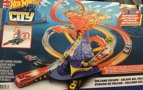 Hot Wheels Volcano Escape Motorized Track Set - Brand New, Ships Fast ...