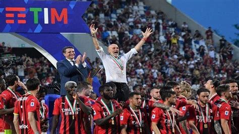 Stefano Pioli Anggap Ac Milan Lebih Layak Scudetto Ketimbang Inter