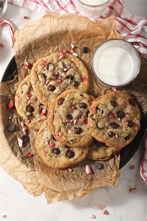 How To Make Peppermint Chocolate Chip Cookies