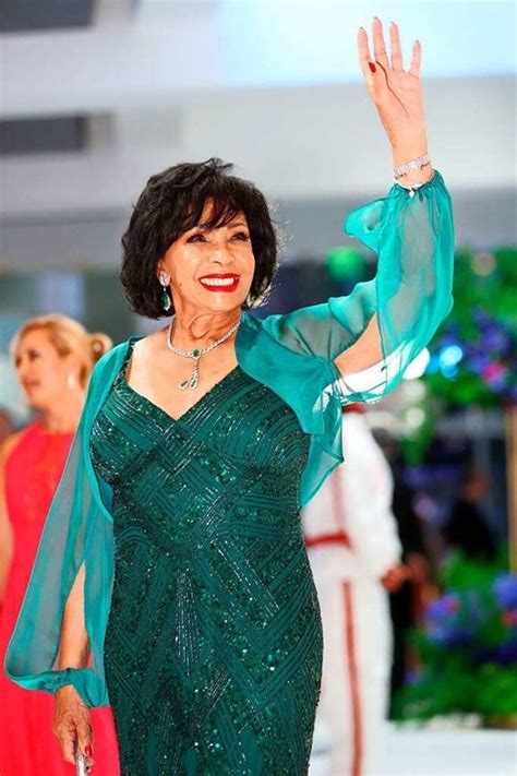 Sex In Den Stimmbändern Shirley Bassey Wird 85 Rock And Pop Badische Zeitung