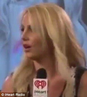 Flashback Video Of Moment Britney Spears Realises Ryan Seacrest Isn T Gay Daily Mail Online