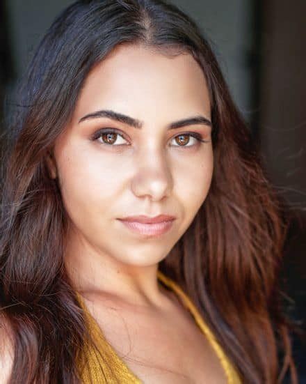 3 Hot Sexy Sherry Lee Watson Bikini Pics