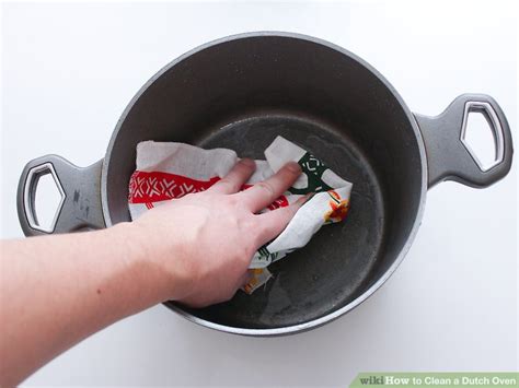 4 Ways To Clean A Dutch Oven Wikihow Life