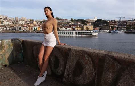 Wallpaper Tight Top Bewitching Beauty Terrific Looking Outdoors Gorgeous Brunette Sexy