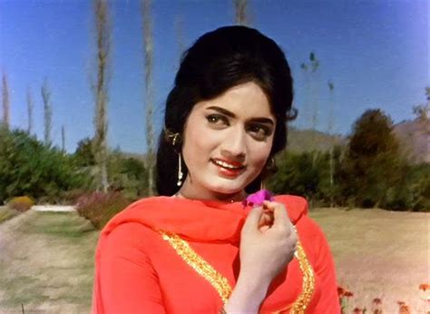 Rajshree | Rekha actress, Fashion, Indian actresses