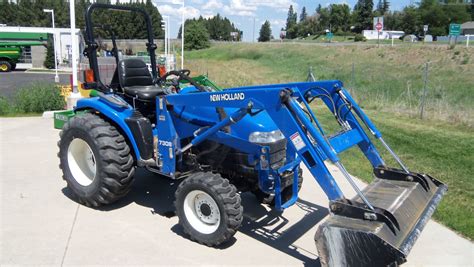 2005 New Holland TC29D Tractors Compact 1 40hp John Deere