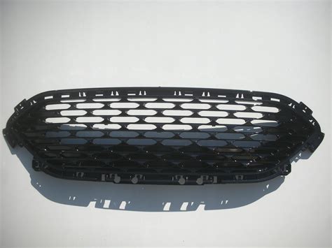 Ford Kuga Mk Grill Atrapa Black Lv B B Opinie I Ceny