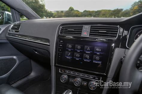 Volkswagen Golf R Mk7.5 R (2018) Interior Image #49723 in Malaysia ...