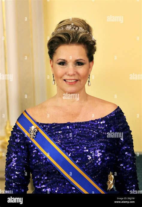 Maria Teresa Grand Duchess Of Luxembourg Poses For Official Pictures