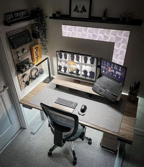 Clean And Minimal Desk Setups To Take Your Home Office Up A Notch