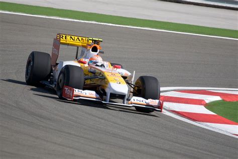 P Nelson Piquet Jr Bra Renault R Points Motorsport